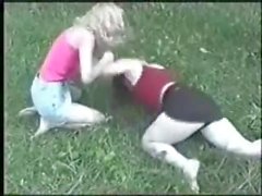 Kristy vs Amanda extreme catfight girlfight hairpulling
