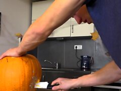 MATURE4K. Halloween pumpkin pie
