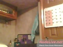 Very Hot Amateur Brunette Teen bates to orgasm on Webcam