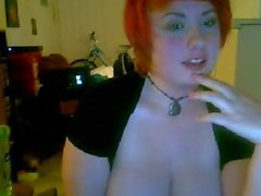 chubby teen showing her big tits on webcam