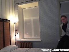 Young Courtesans - The girlfriend experience